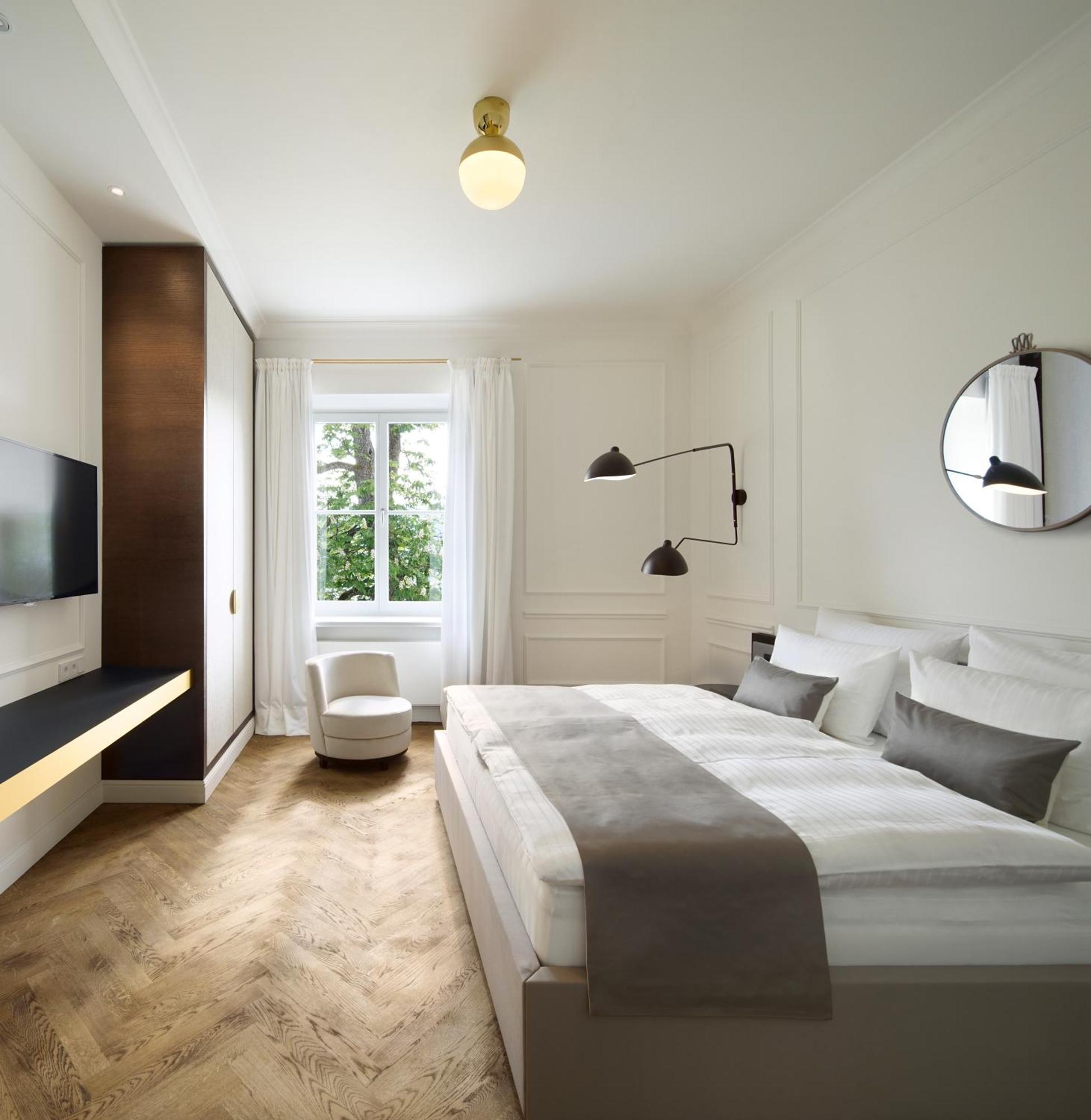 Das Тегернзее Экстерьер фото A room at the Hotel Axelmannstein